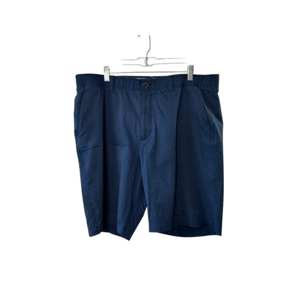 Under Armour Navy Blue 10" Flat Front Shorts Men's Size 40 - Picture 4 of 6